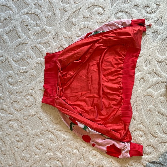 Reversible lululemon jacket - Picture 3 of 4